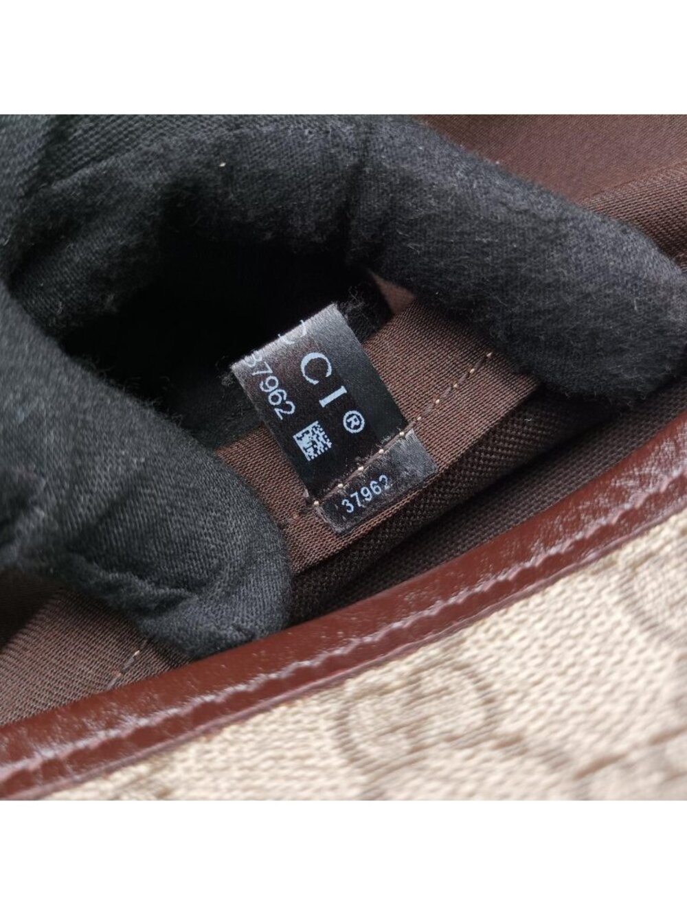 Gucci GG Plus Messenger Brown Leather - Picture 13 of 16